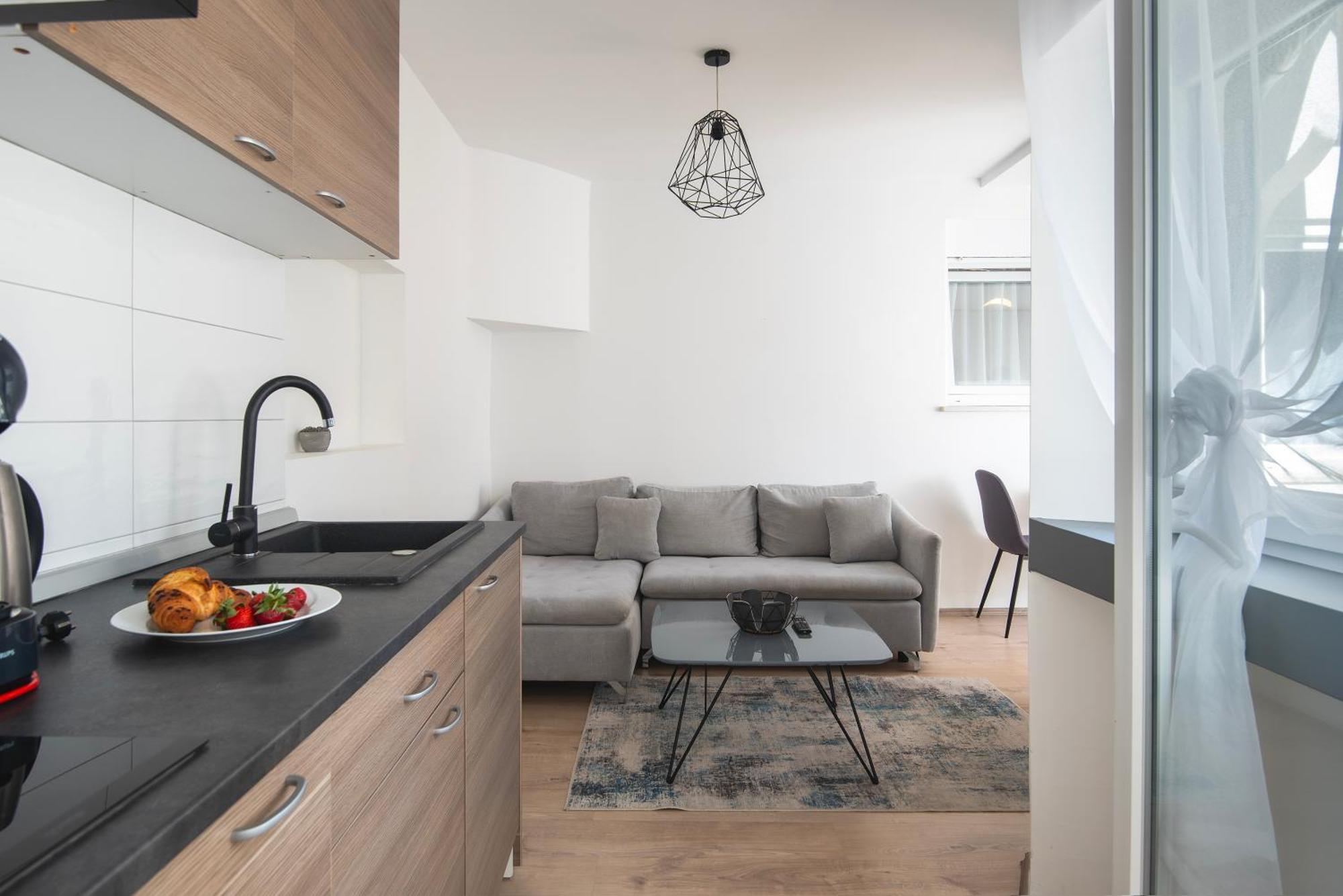 D&A City Center Apartments With Free Parking 풀라 외부 사진