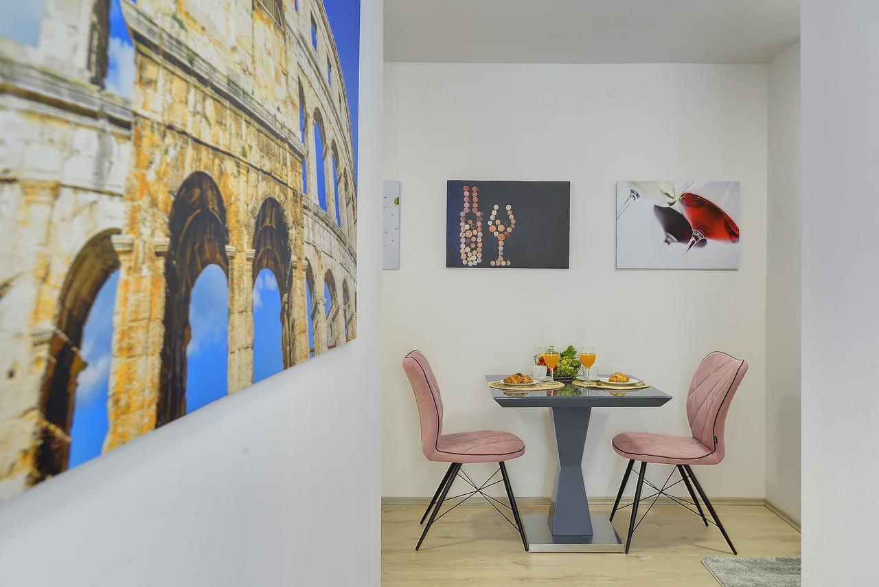 D&A City Center Apartments With Free Parking 풀라 외부 사진