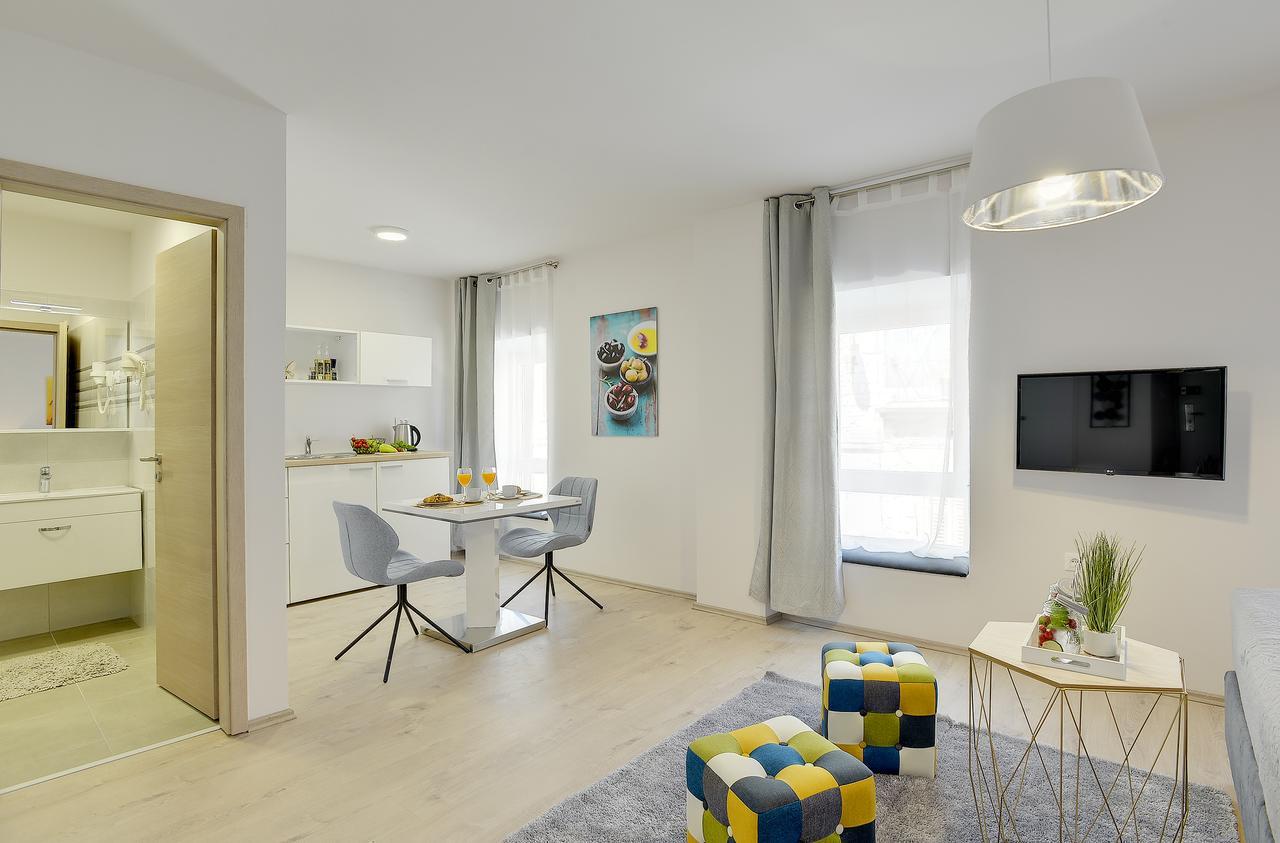 D&A City Center Apartments With Free Parking 풀라 외부 사진