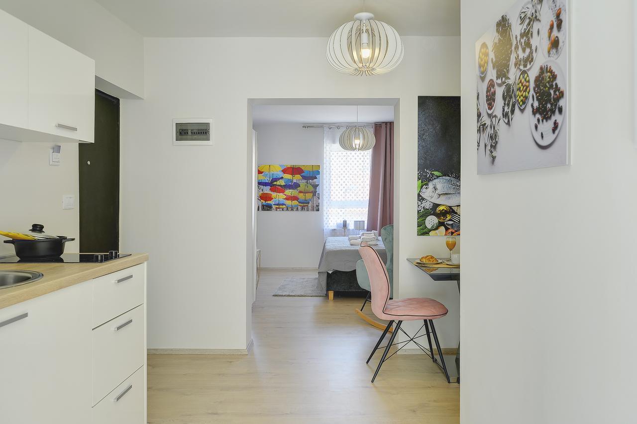 D&A City Center Apartments With Free Parking 풀라 외부 사진