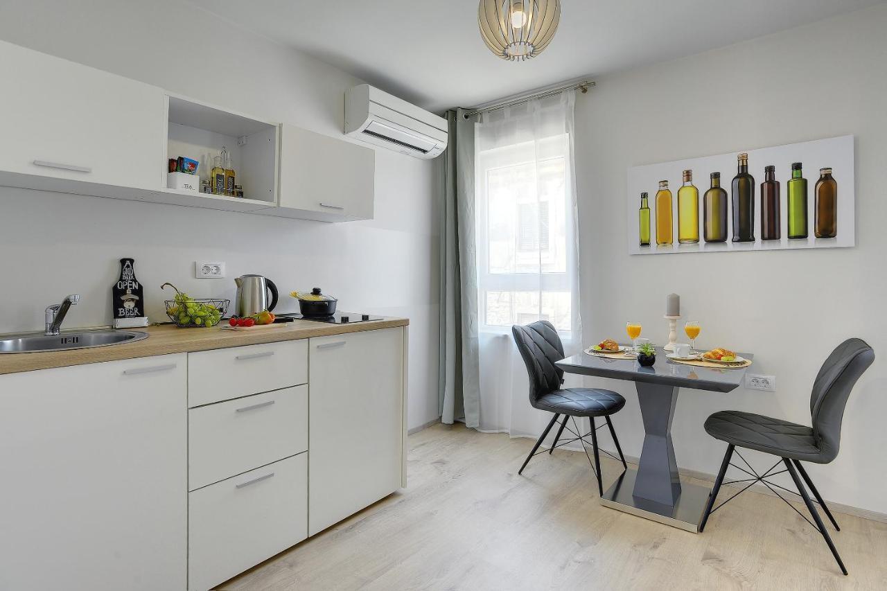 D&A City Center Apartments With Free Parking 풀라 외부 사진